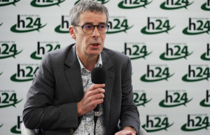 Jean-Paul Roussenac, rédacteur en chef de CIP Médias, aborde la place du robot dans le marché du Gazon Sport Pro