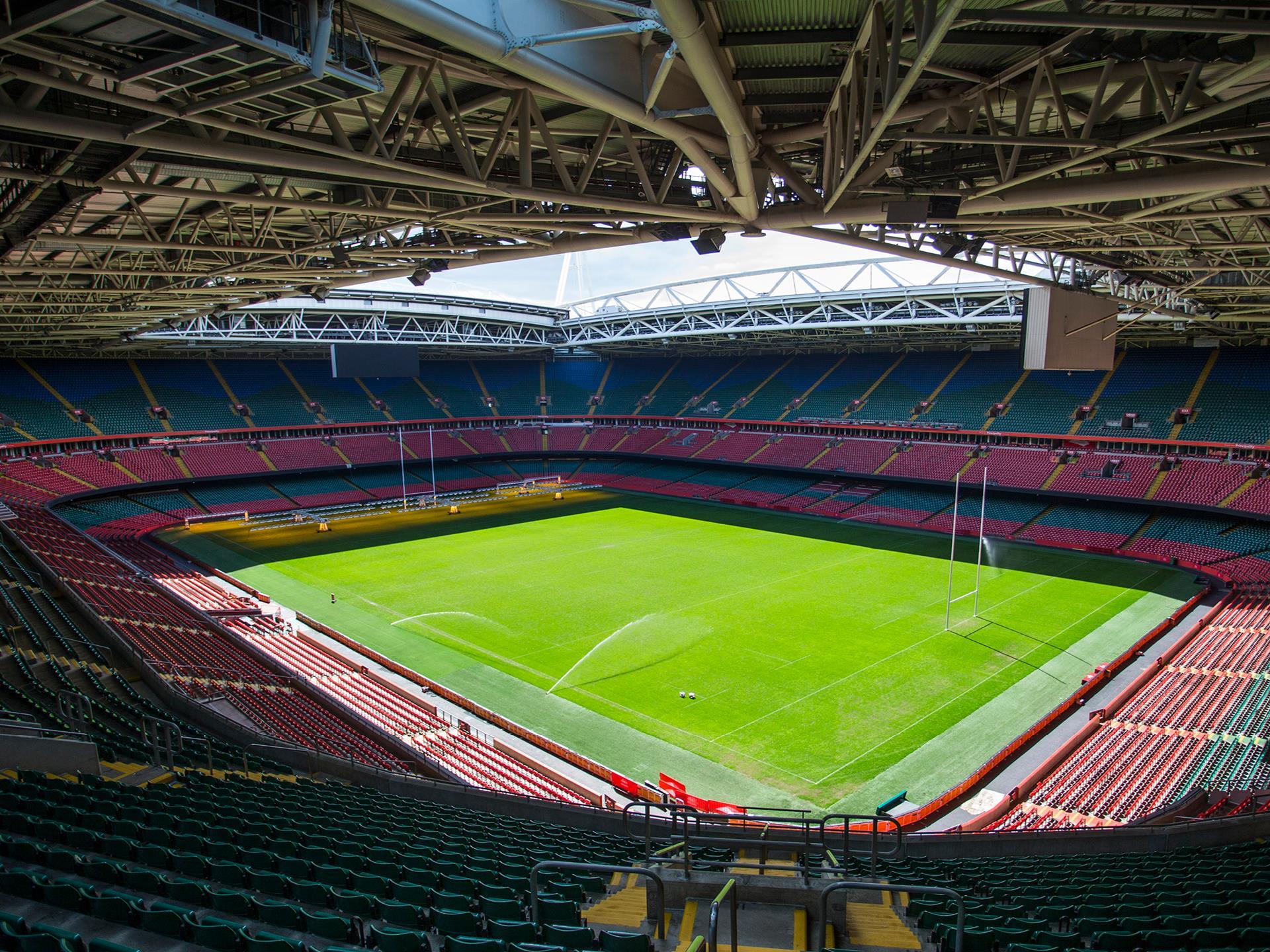 Principality Stadium D’une pelouse sur palettes à un terrain hybride