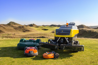 Robot familly picture - Blacks-2