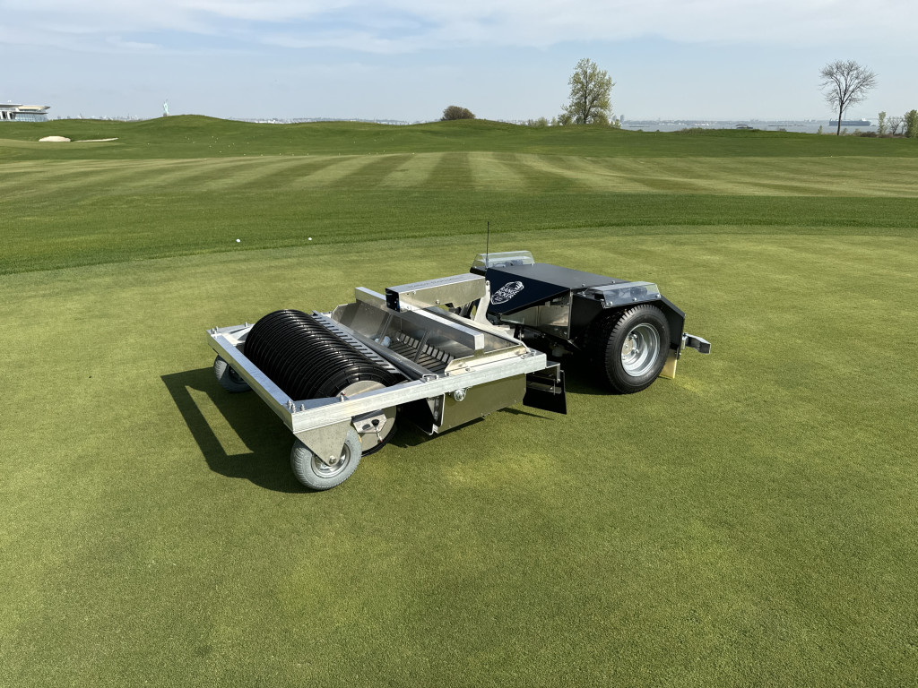 Husqvarna a officialisé un partenariat avec Relox Robotics : le constructeur suédois devient distributeur exclusif du ramasseur de balles Range Picker en Europe.