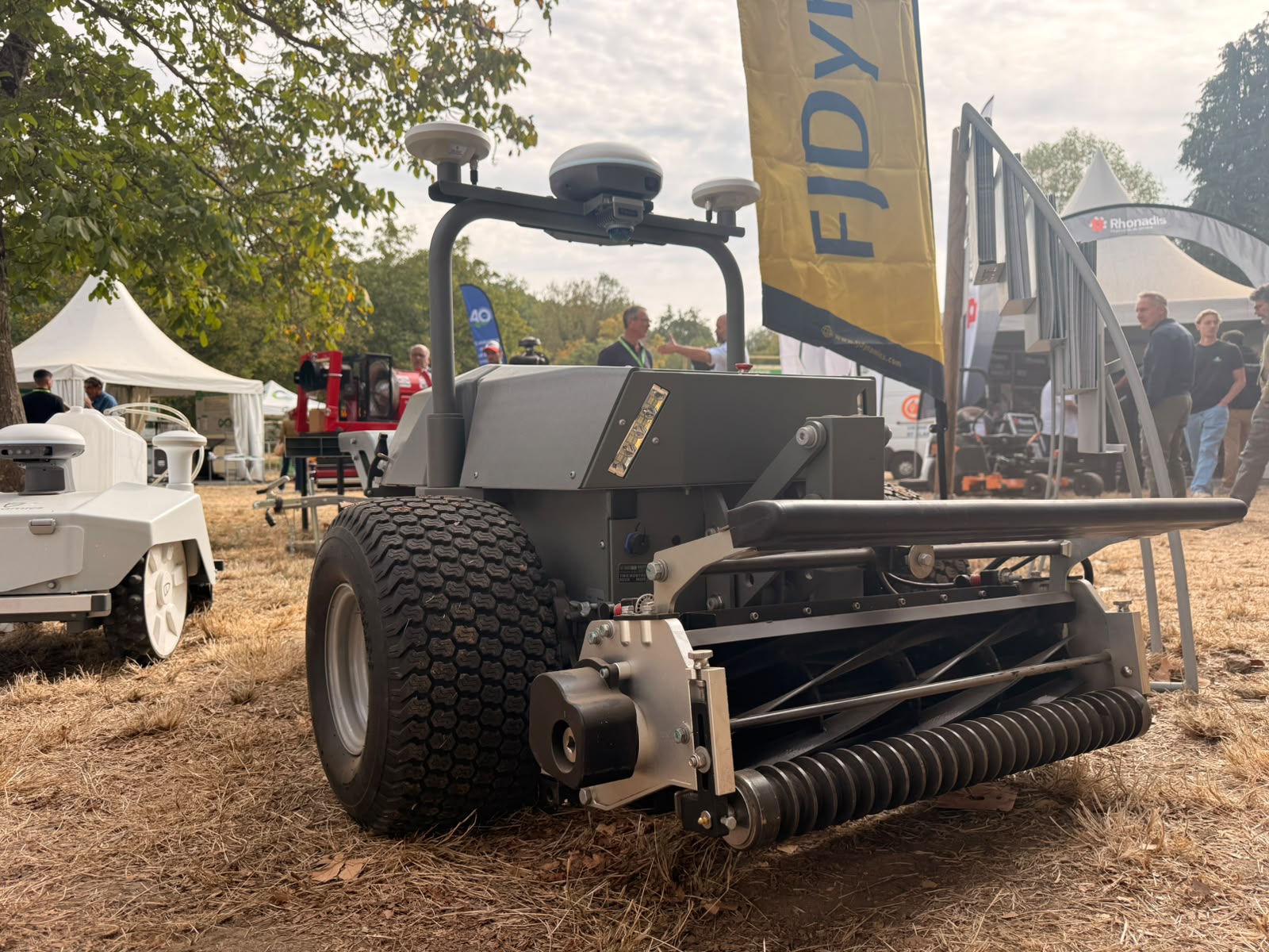 Le FJD RCM01 était présent sur le stand de FJ Dynamics sur Salonvert 2026.
